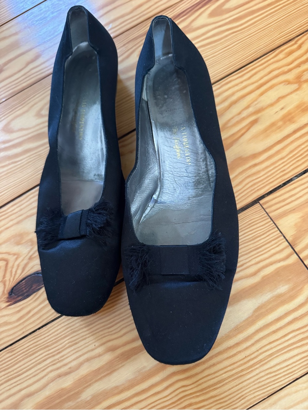 Silvia Fiorentina Classic Black Women’s Dress kitten flats with Bow Accent